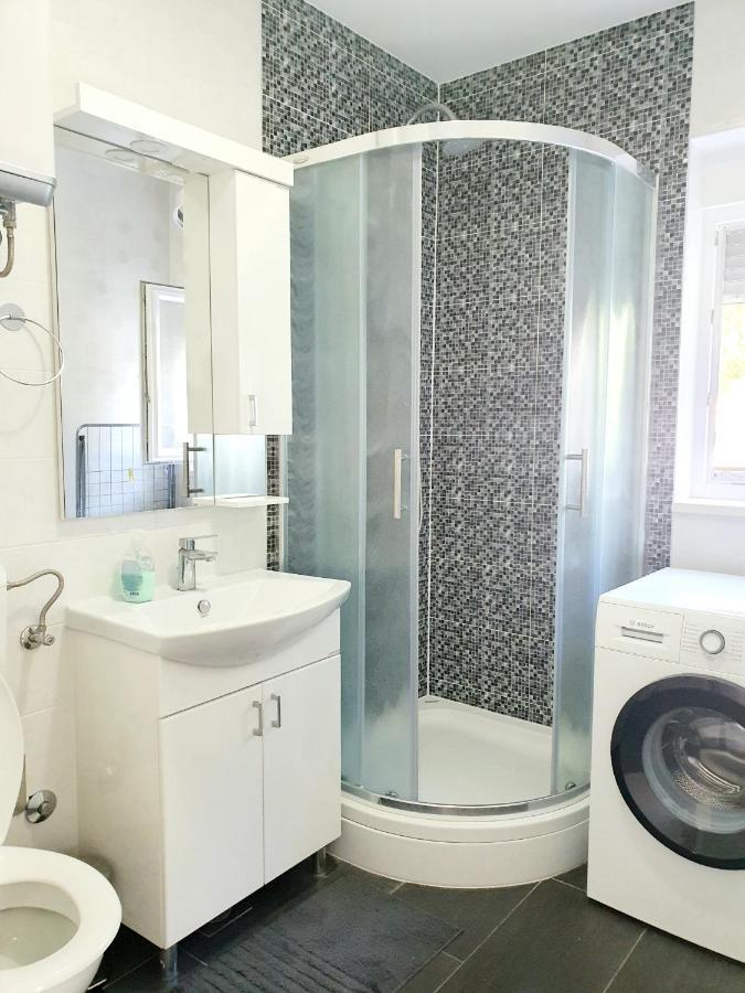 ספליט Katic Apartments מראה חיצוני תמונה