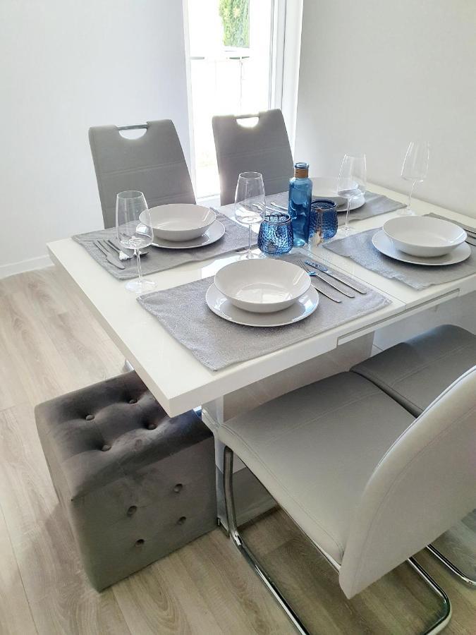 ספליט Katic Apartments מראה חיצוני תמונה